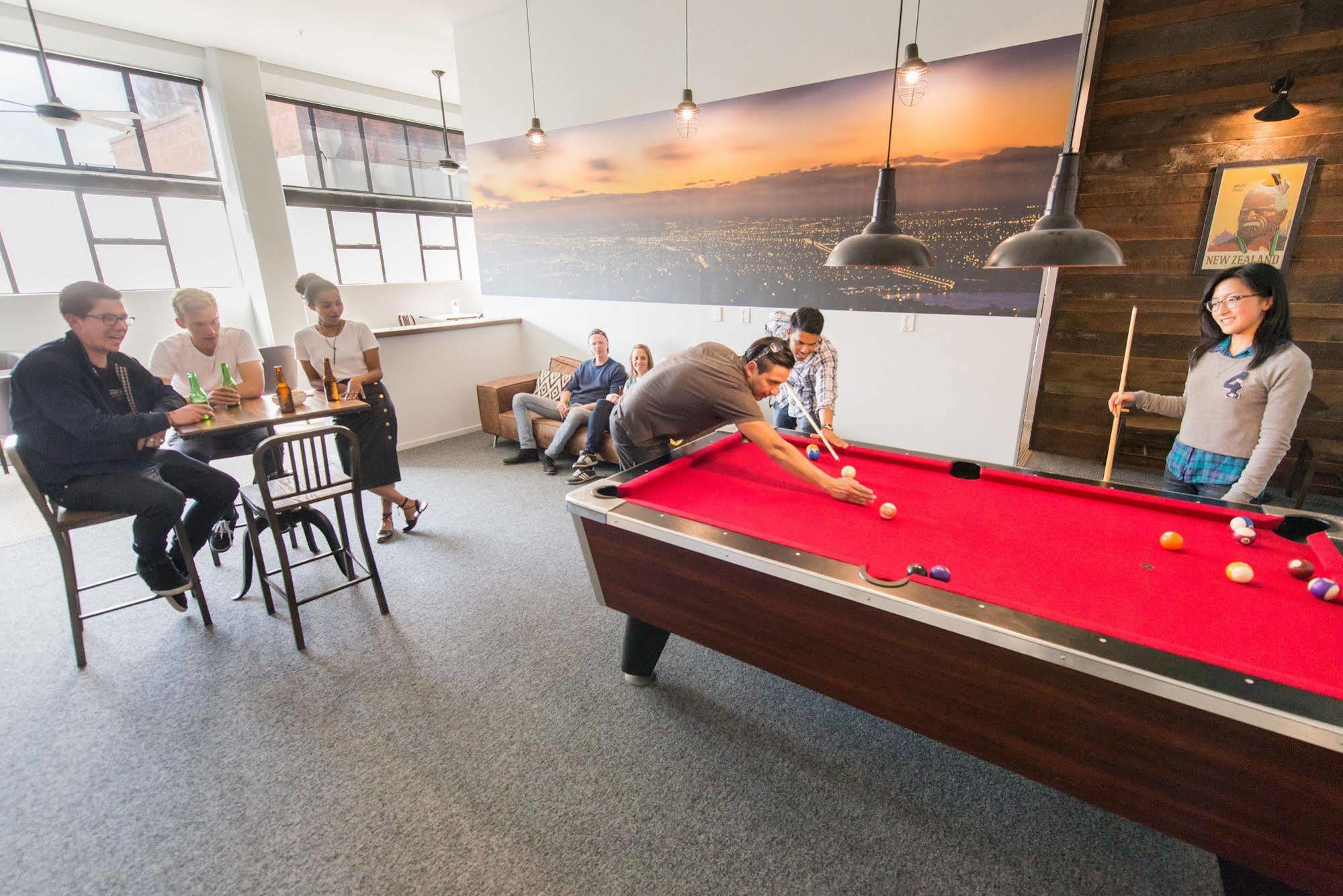Urbanz Hostel Christchurch Ngoại thất bức ảnh The pool table at the company headquarters